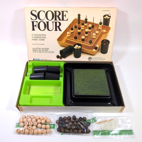 Lakeside Score Four 3D Strategy Board Game Vintage 1975 Edition Near Complete - Picture 4 of 6